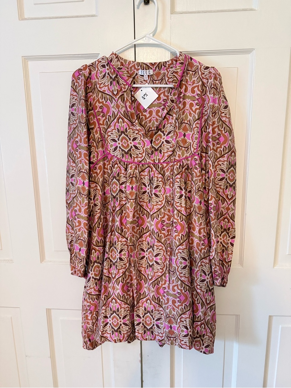 NWT TCEC women’s dress size medium